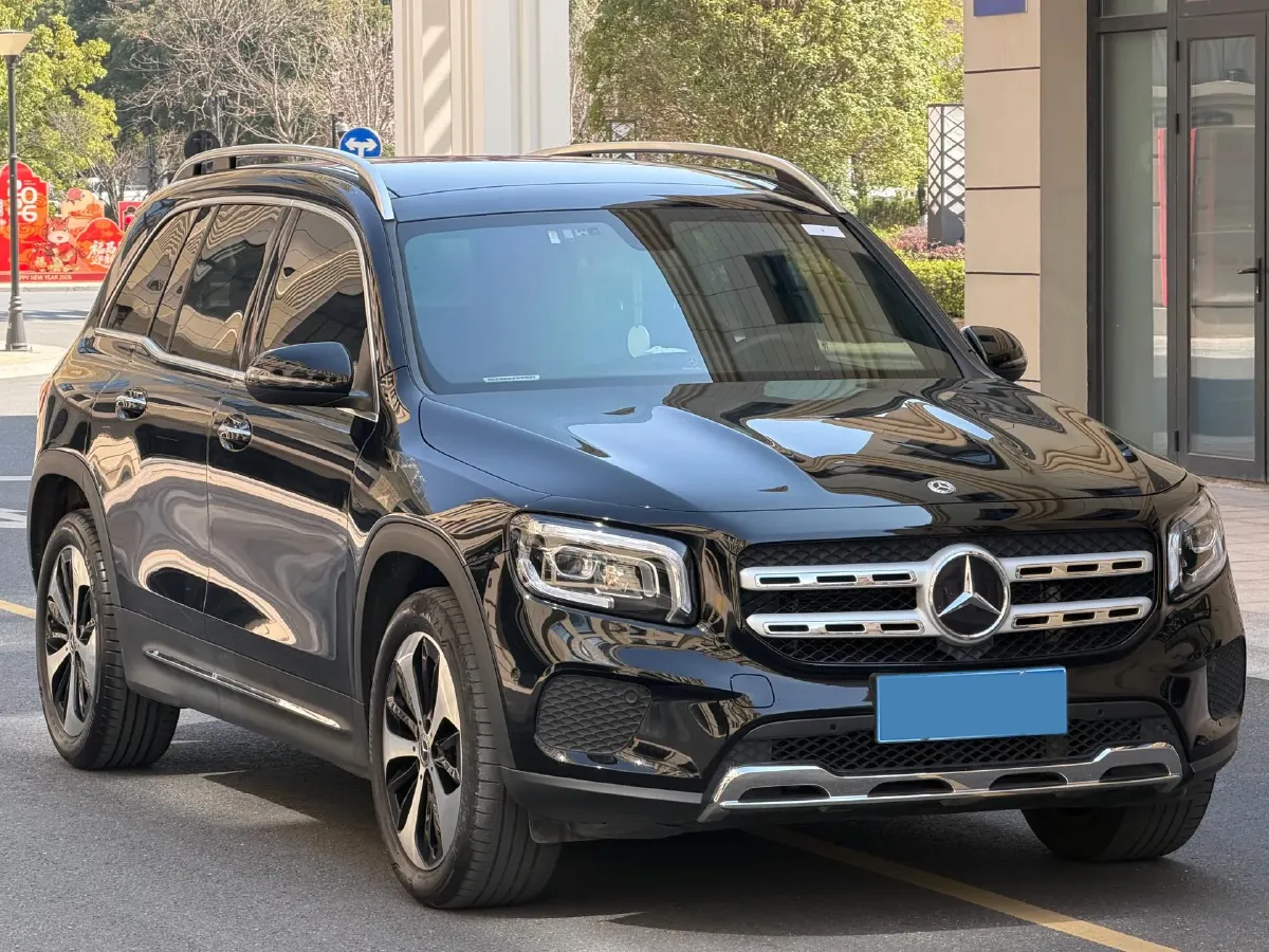 2023 Mercedes-Benz GLB Class 2.0T 190HP L4 8DCT,autocango,china used car exporter,china ev exporter,chinese used car exporter,chinese used ev exporter