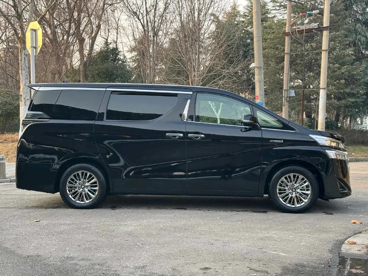 2023 Toyota Vellfire 2.5L 117HP L4 E-CVT Hybrid,autocango,china used car exporter,china ev exporter,chinese used car exporter,chinese used ev exporter