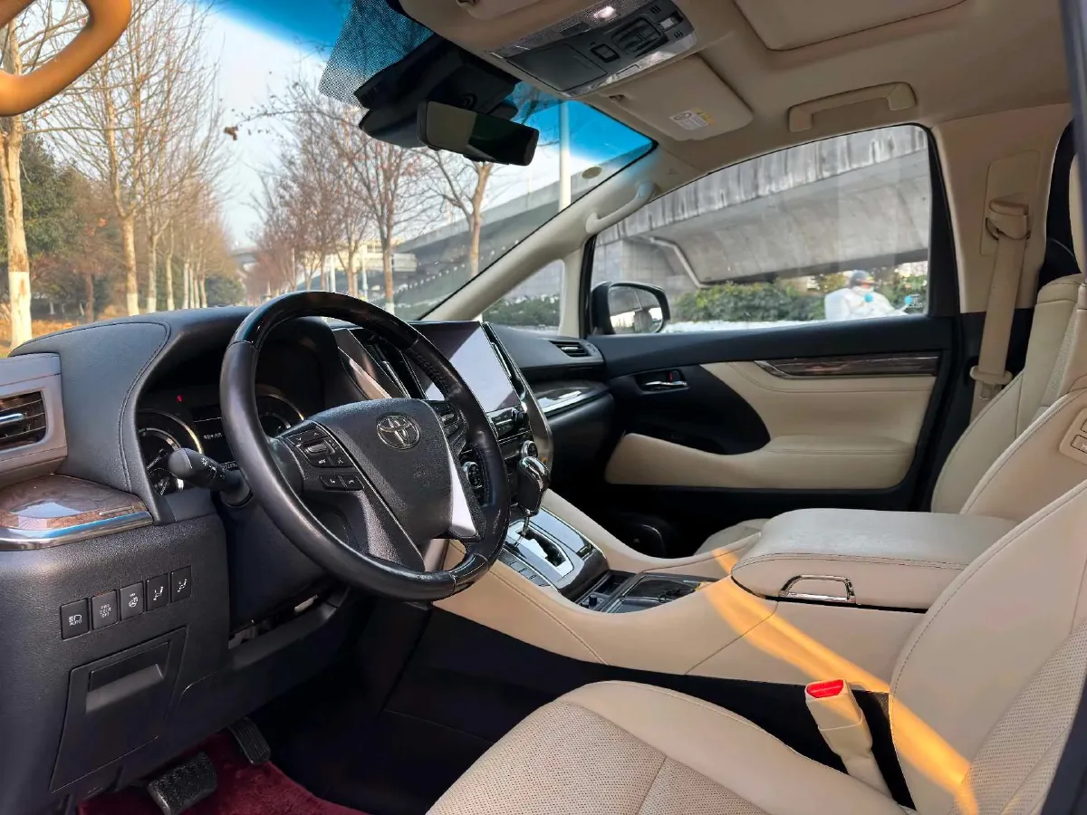 2023 Toyota Vellfire 2.5L 117HP L4 E-CVT Hybrid,autocango,china used car exporter,china ev exporter,chinese used car exporter,chinese used ev exporter