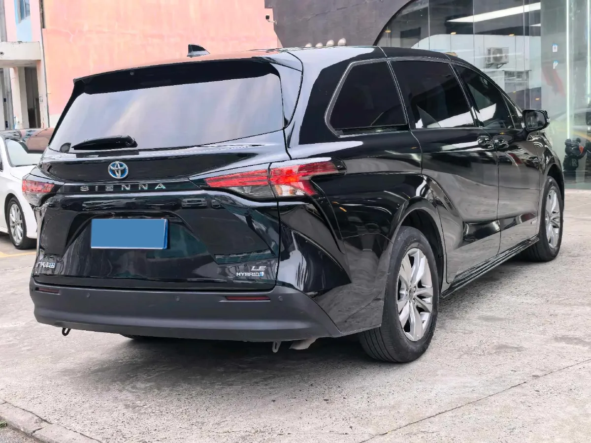 2023 Toyota Sienna 2.5L 189HP L4 E-CVT Hybrid,autocango,china used car exporter,china ev exporter,chinese used car exporter,chinese used ev exporter