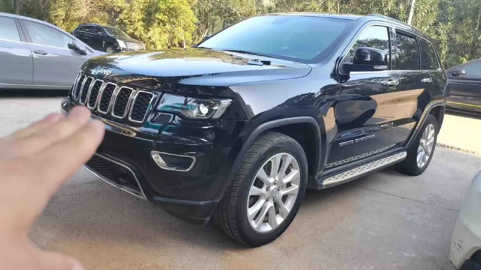 2016 Jeep Grand Cherokee 3.0L 234HP V6 8AT,autocango,china used car exporter,china ev exporter,chinese used car exporter,chinese used ev exporter