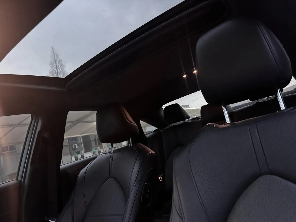 2019 Toyota Avalon 2.5L 178HP L4 E-CVT Hybrid,autocango,china used car exporter,china ev exporter,chinese used car exporter,chinese used ev exporter