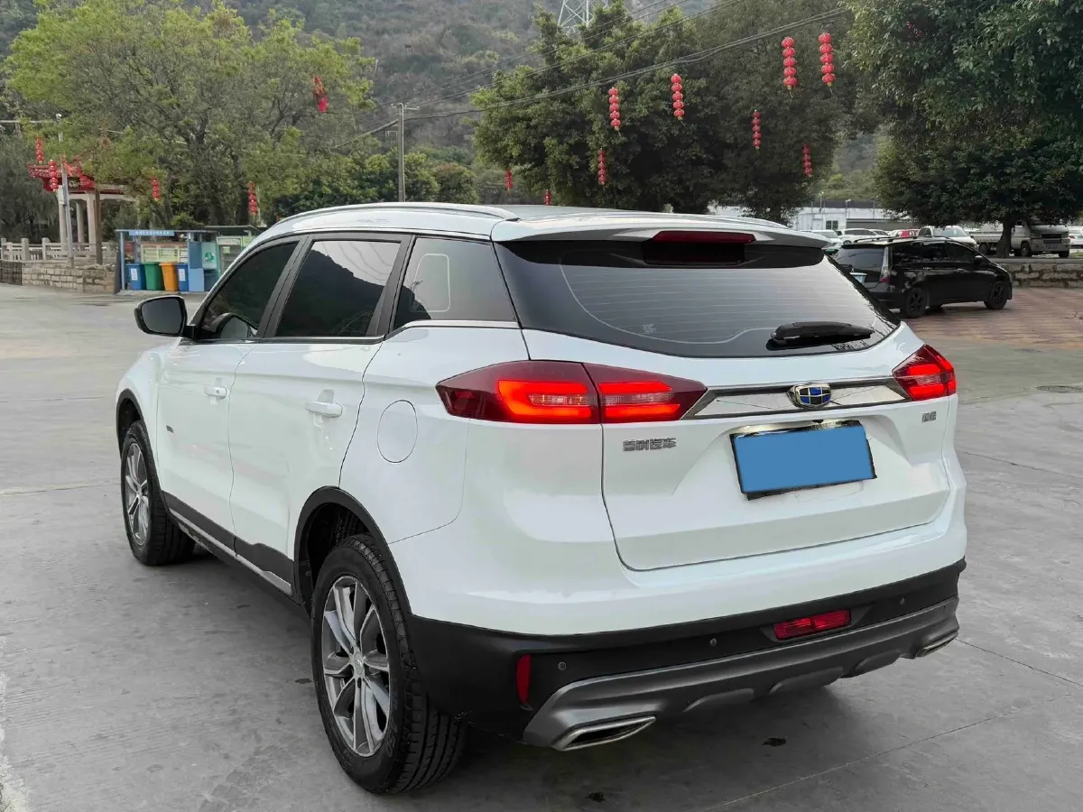 2020 Roewe i6 1.5T 169HP L4 7DCT,autocango,china used car exporter,china ev exporter,chinese used car exporter,chinese used ev exporter