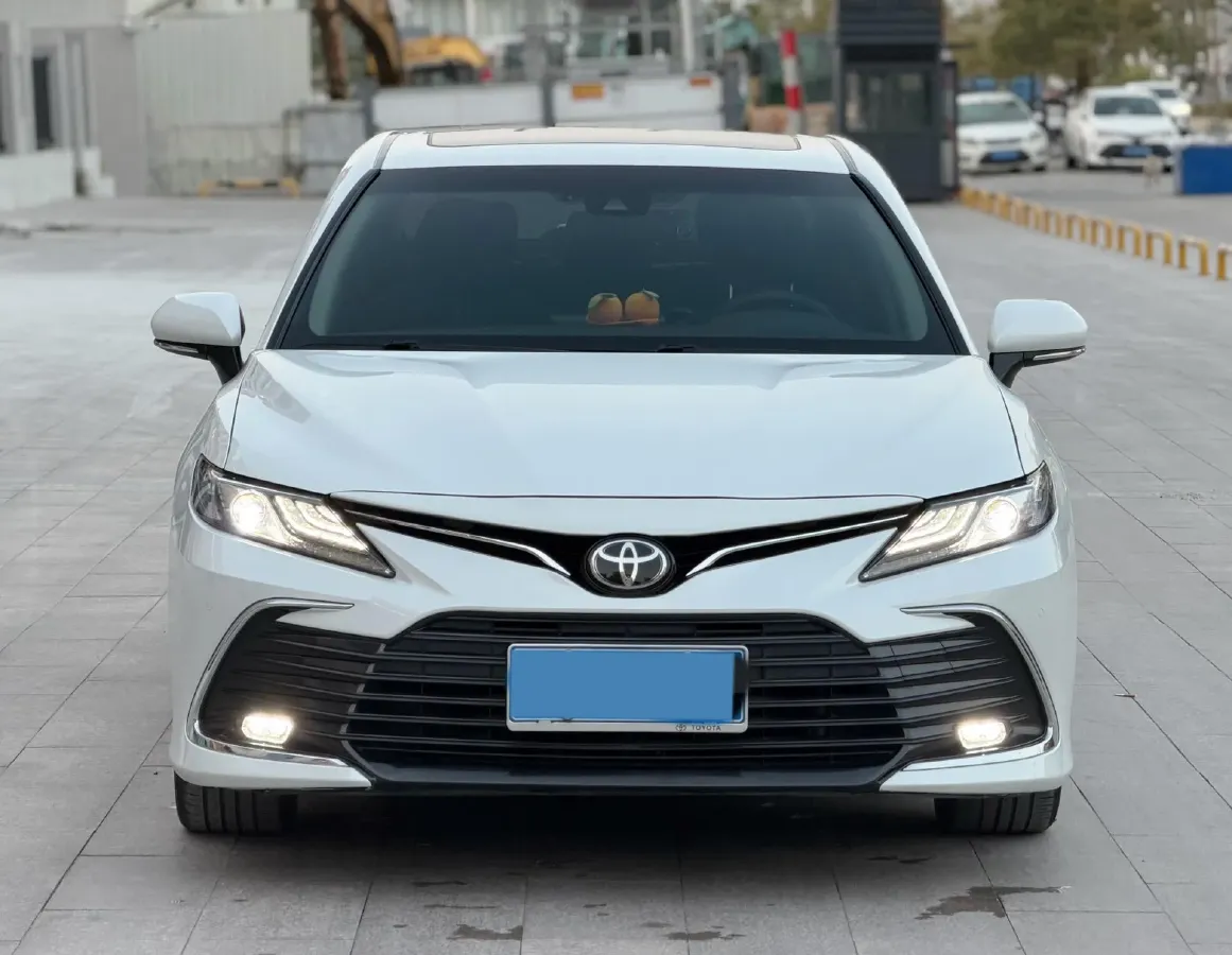 2021 Toyota Camry 2.0L 178HP L4 CVT,autocango,china used car exporter,china ev exporter,chinese used car exporter,chinese used ev exporter