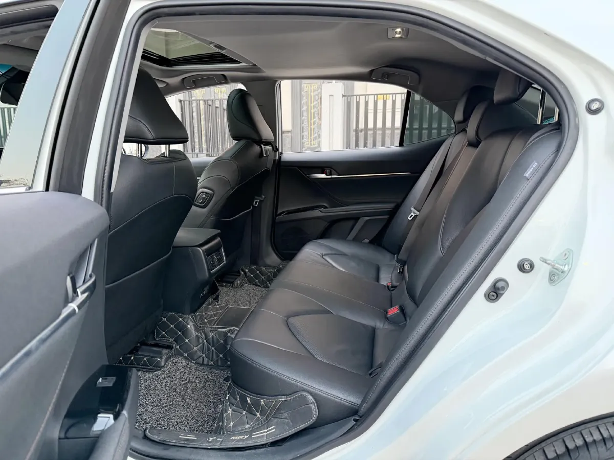 2021 Toyota Camry 2.0L 178HP L4 CVT,autocango,china used car exporter,china ev exporter,chinese used car exporter,chinese used ev exporter