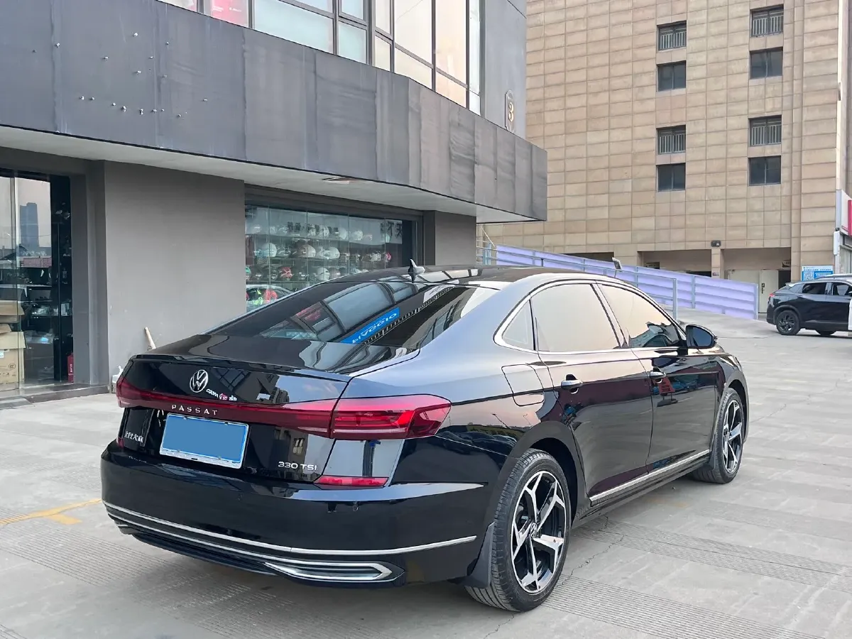 2023 Volkswagen Passat 2.0T 186HP L4 7DCT,autocango,china used car exporter,china ev exporter,chinese used car exporter,chinese used ev exporter