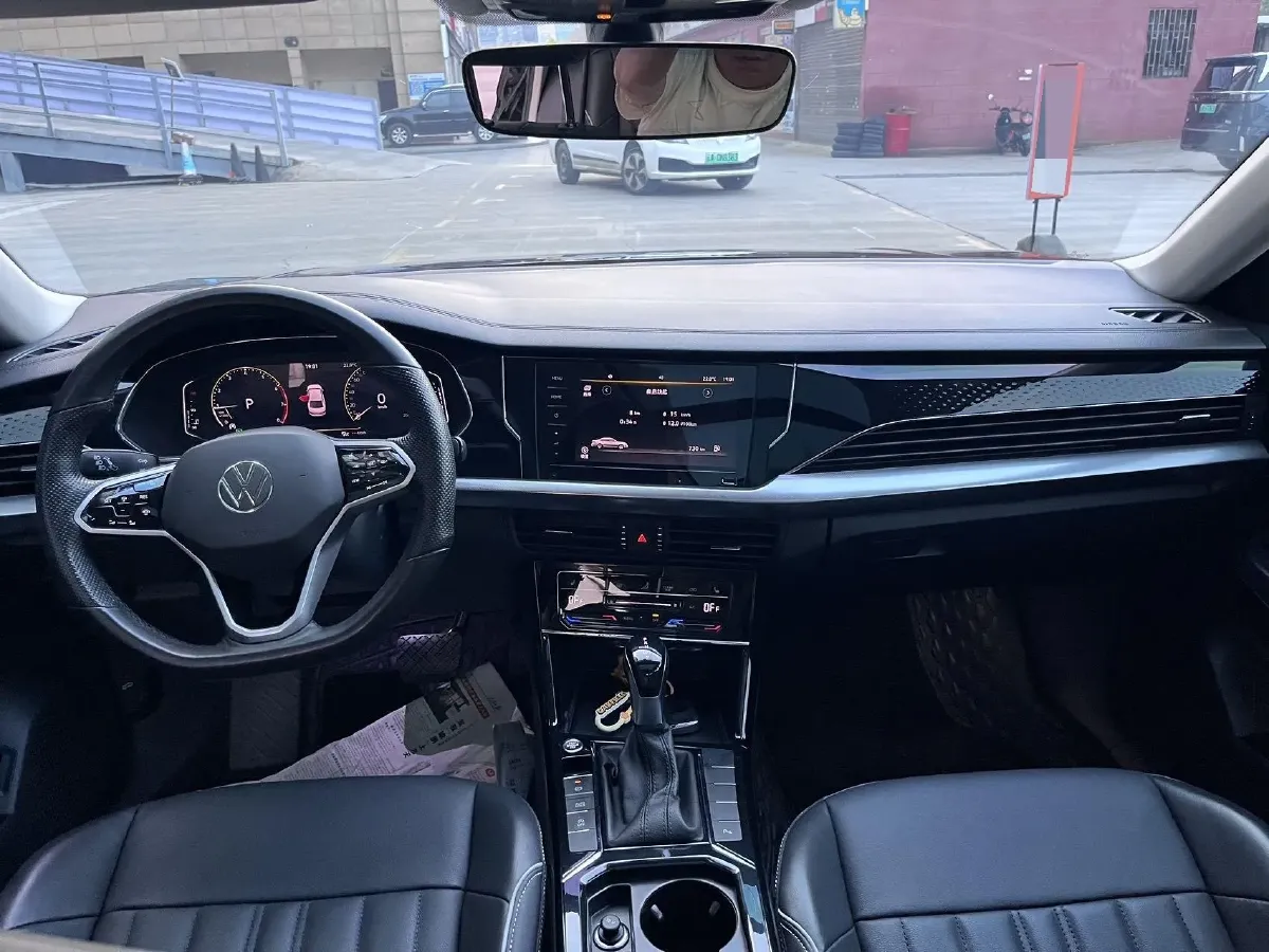 2023 Volkswagen Passat 2.0T 186HP L4 7DCT,autocango,china used car exporter,china ev exporter,chinese used car exporter,chinese used ev exporter