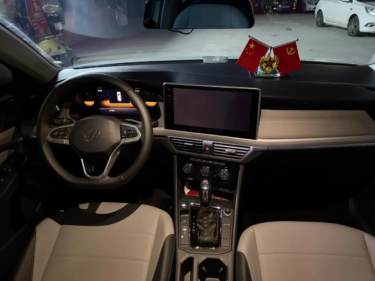 2025 Volkswagen Bora 1.2T 116HP L4 7DCT,autocango,china used car exporter,china ev exporter,chinese used car exporter,chinese used ev exporter