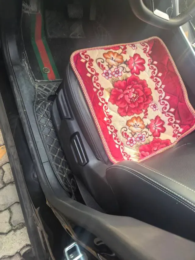 2021 MAXUS G50 1.5T 169HP L4 7DCT,autocango,china used car exporter,china ev exporter,chinese used car exporter,chinese used ev exporter