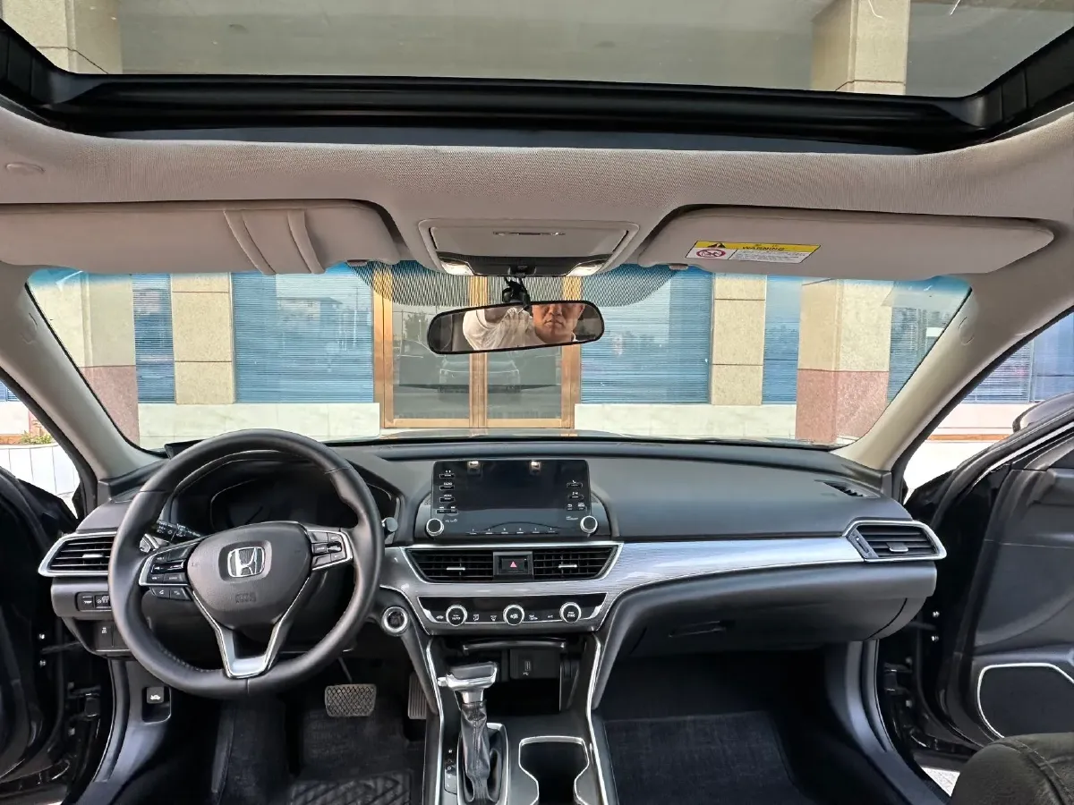 2018 Honda Accord 1.5T 194HP L4 CVT,autocango,china used car exporter,china ev exporter,chinese used car exporter,chinese used ev exporter