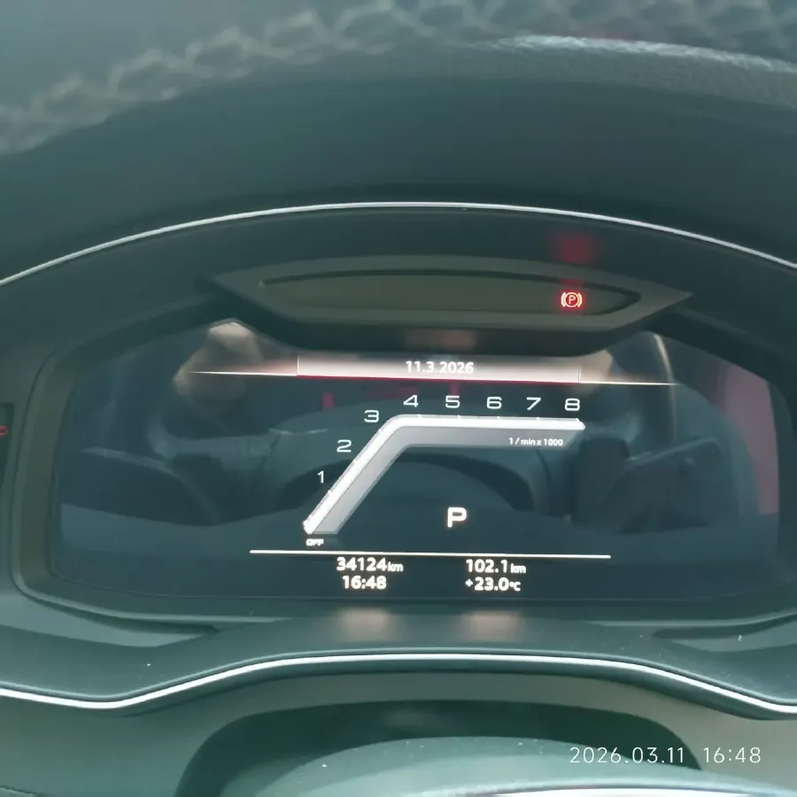 2023 Audi A7L 2.0T 245HP L4 7DCT,autocango,china used car exporter,china ev exporter,chinese used car exporter,chinese used ev exporter