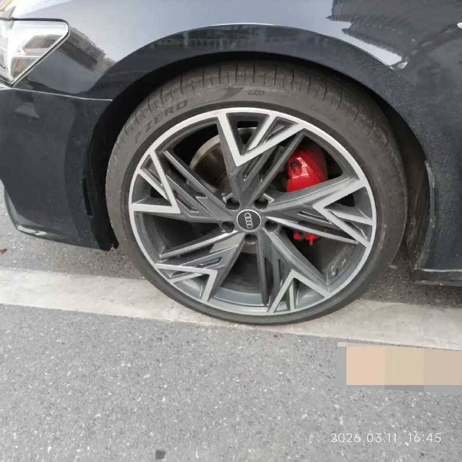 2023 Audi A7L 2.0T 245HP L4 7DCT,autocango,china used car exporter,china ev exporter,chinese used car exporter,chinese used ev exporter