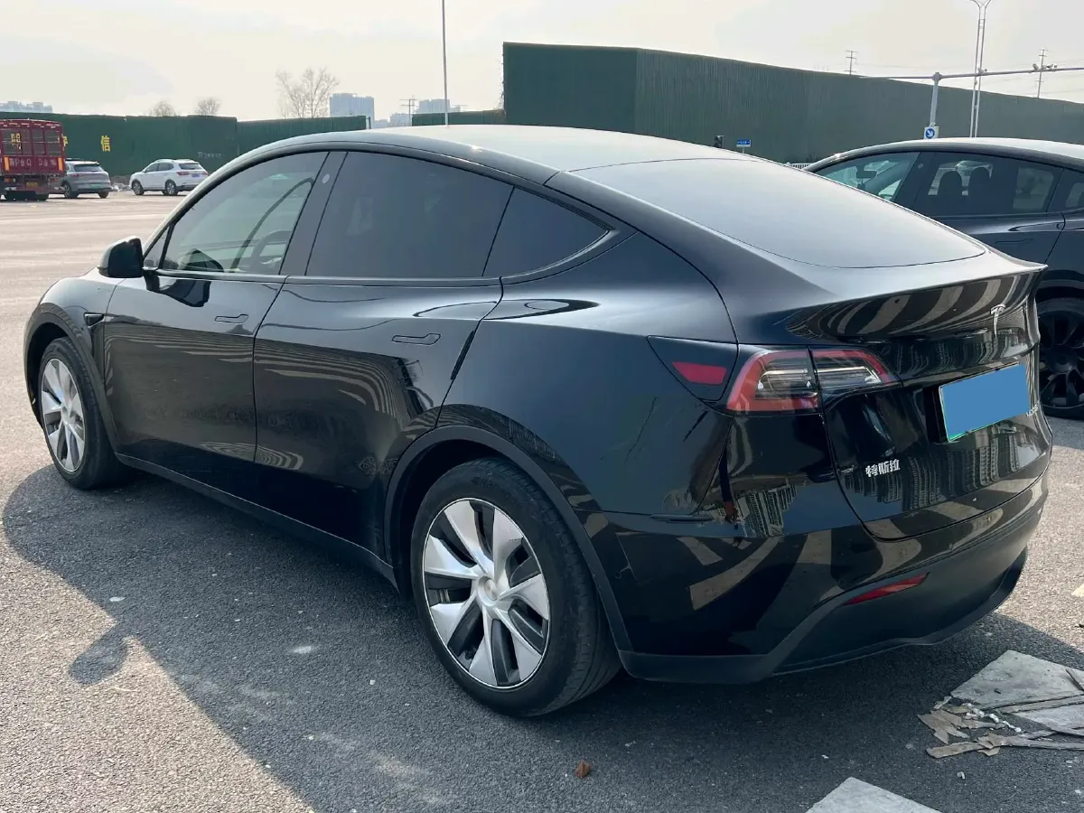 2022 Tesla Model Y BEV 60KWH,autocango,china used car exporter,china ev exporter,chinese used car exporter,chinese used ev exporter