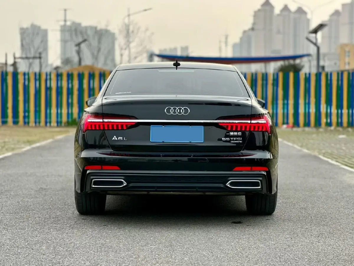 2021 Audi A6L 2.0T 190HP L4 7DCT,autocango,china used car exporter,china ev exporter,chinese used car exporter,chinese used ev exporter
