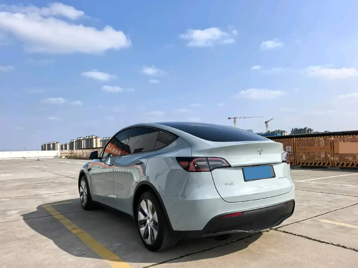 2022 Tesla Model Y BEV 60KWH,autocango,china used car exporter,china ev exporter,chinese used car exporter,chinese used ev exporter