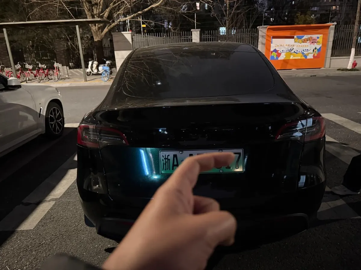 2022 Tesla Model Y BEV 60KWH,autocango,china used car exporter,china ev exporter,chinese used car exporter,chinese used ev exporter