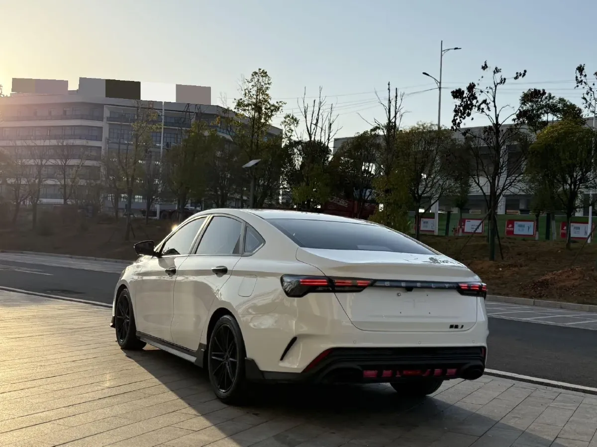 2022 Geely Binray 1.5T 181HP L4 7DCT,autocango,china used car exporter,china ev exporter,chinese used car exporter,chinese used ev exporter