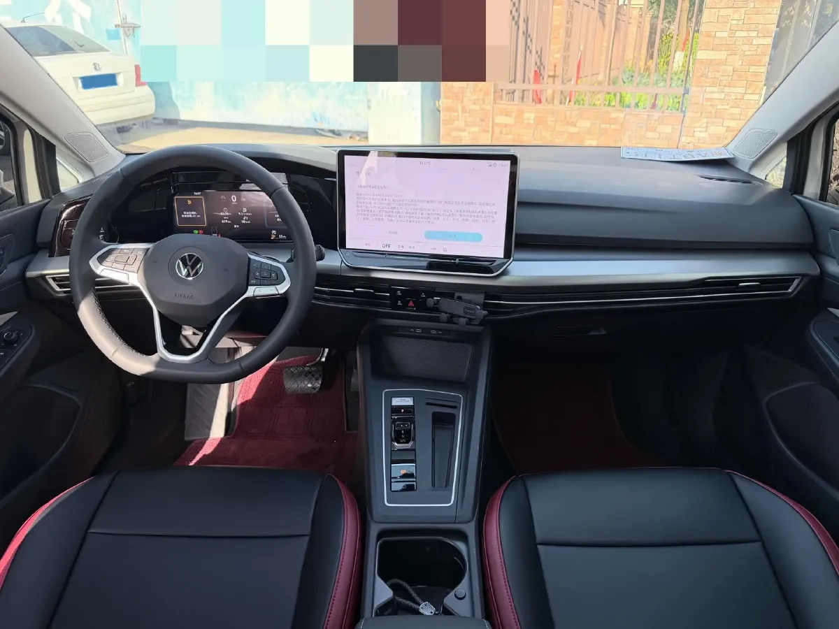 2025 Volkswagen Golf 1.5T 160HP L4 7DCT,autocango,china used car exporter,china ev exporter,chinese used car exporter,chinese used ev exporter