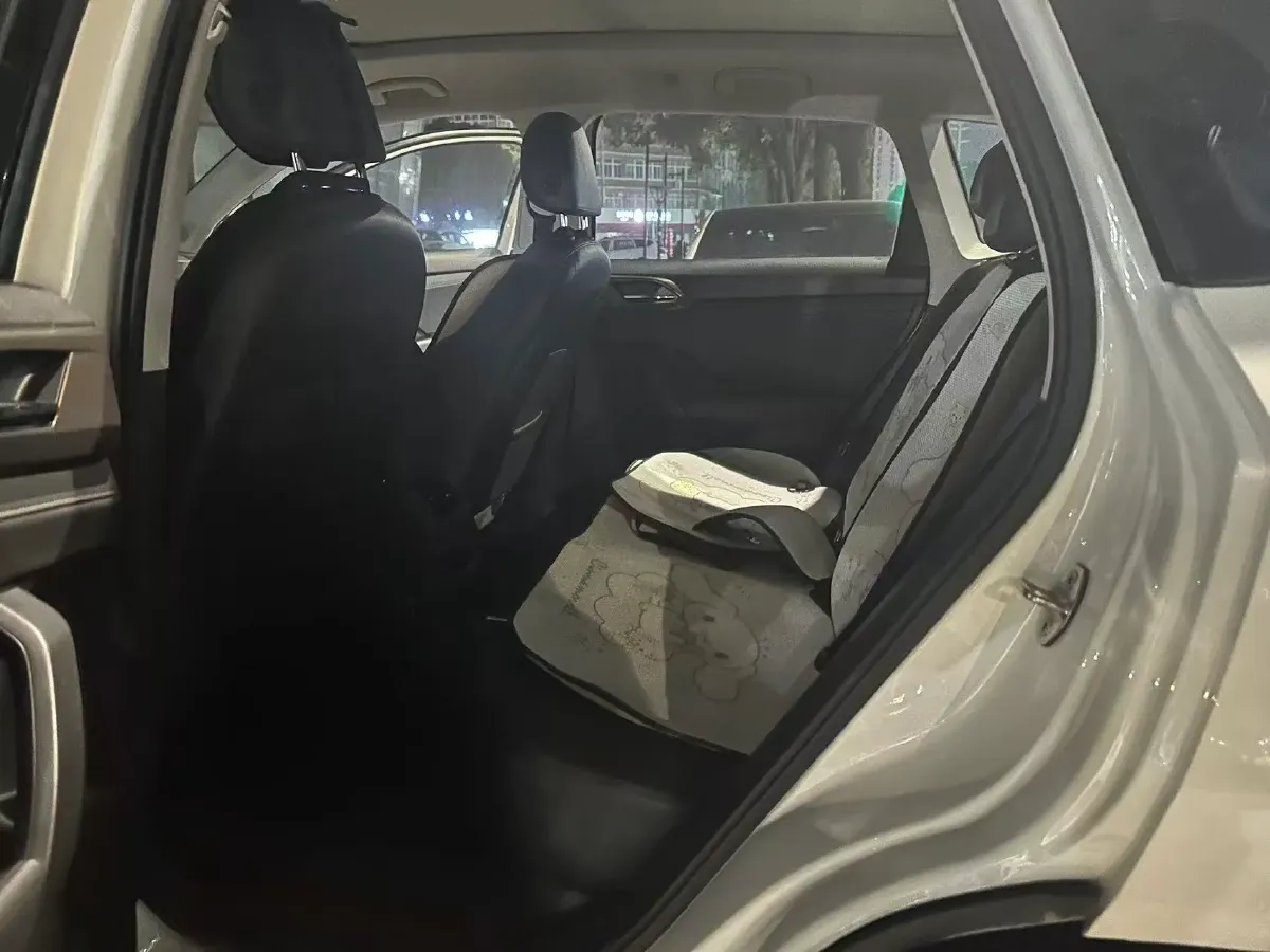 2021 Volkswagen Tharu 1.4T 150HP L4 7DCT,autocango,china used car exporter,china ev exporter,chinese used car exporter,chinese used ev exporter