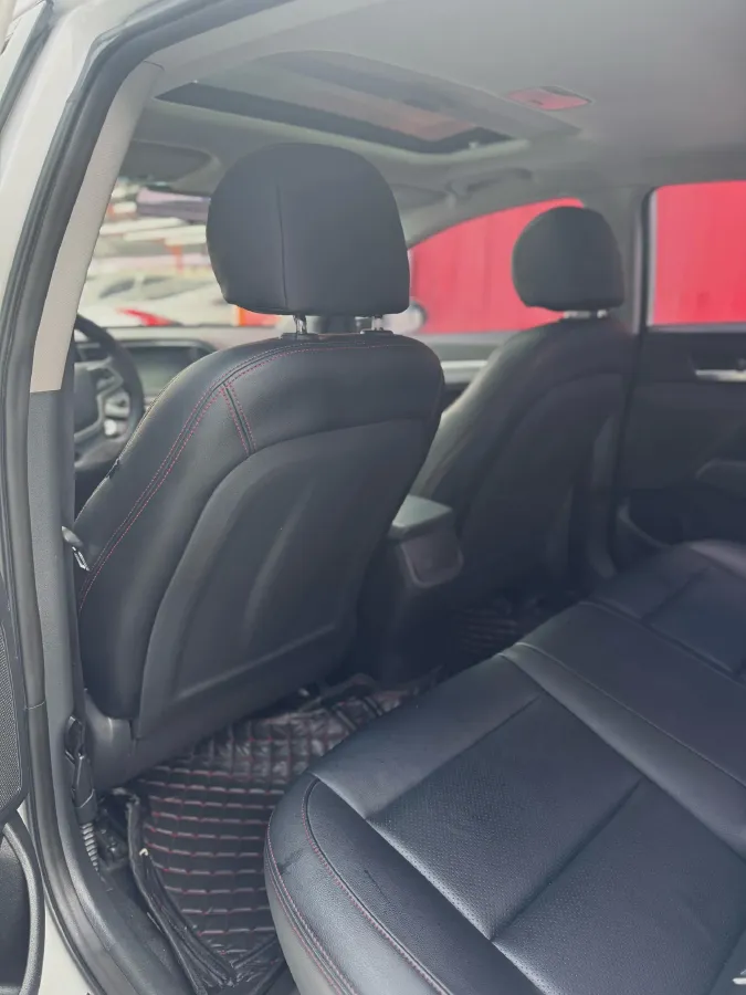 2016 Hyundai Elantra 1.6L 130HP L4 6AT,autocango,china used car exporter,china ev exporter,chinese used car exporter,chinese used ev exporter