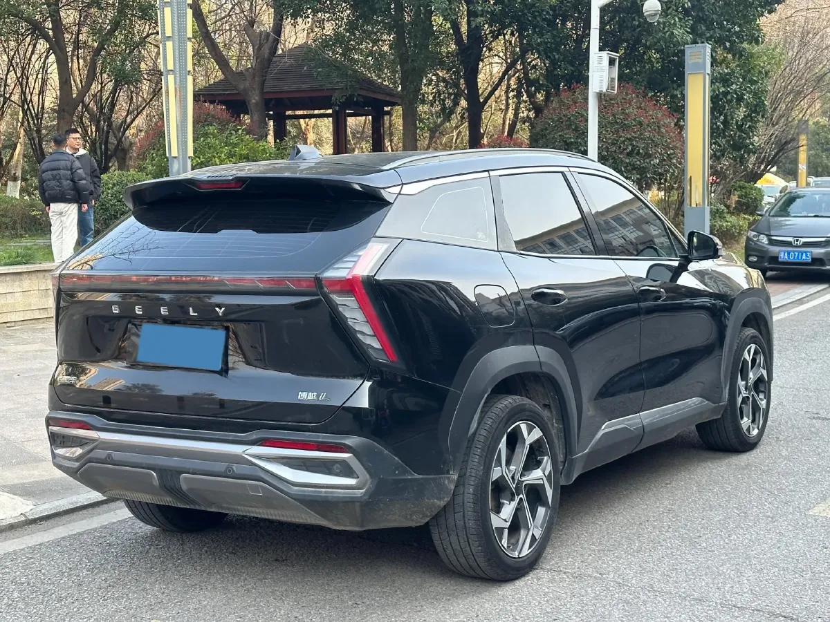 2023 Geely StarRay 2.0T 218HP L4 7DCT,autocango,china used car exporter,china ev exporter,chinese used car exporter,chinese used ev exporter