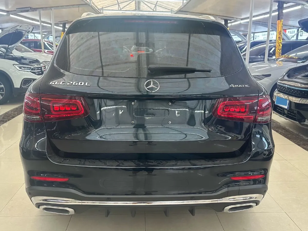 2022 Mercedes-Benz GLC Class 2.0T 197HP L4 9AT,autocango,china used car exporter,china ev exporter,chinese used car exporter,chinese used ev exporter