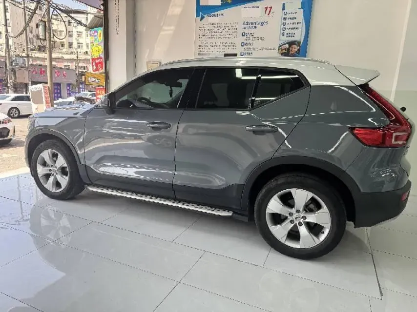 2021 Volvo XC40 1.5T 163HP L3 8AT,autocango,china used car exporter,china ev exporter,chinese used car exporter,chinese used ev exporter
