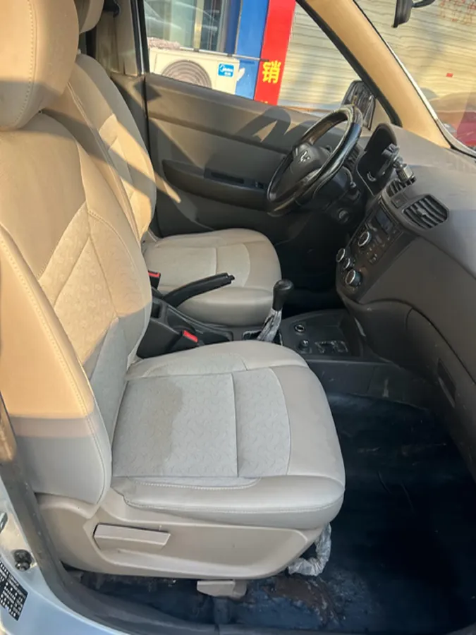 2016 WuLing HongGuang 1.5L 112HP L4 5MT,autocango,china used car exporter,china ev exporter,chinese used car exporter,chinese used ev exporter