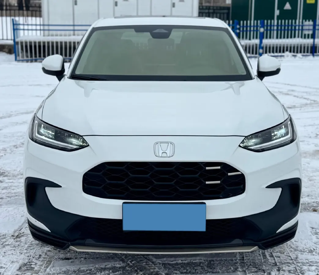 2023 Honda ZR-V 1.5T 182HP L4 CVT,autocango,china used car exporter,china ev exporter,chinese used car exporter,chinese used ev exporter