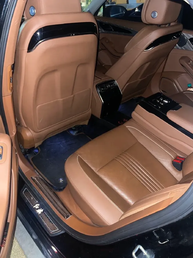 2020 HongQi H9 2.0T 252HP L4 7DCT,autocango,china used car exporter,china ev exporter,chinese used car exporter,chinese used ev exporter