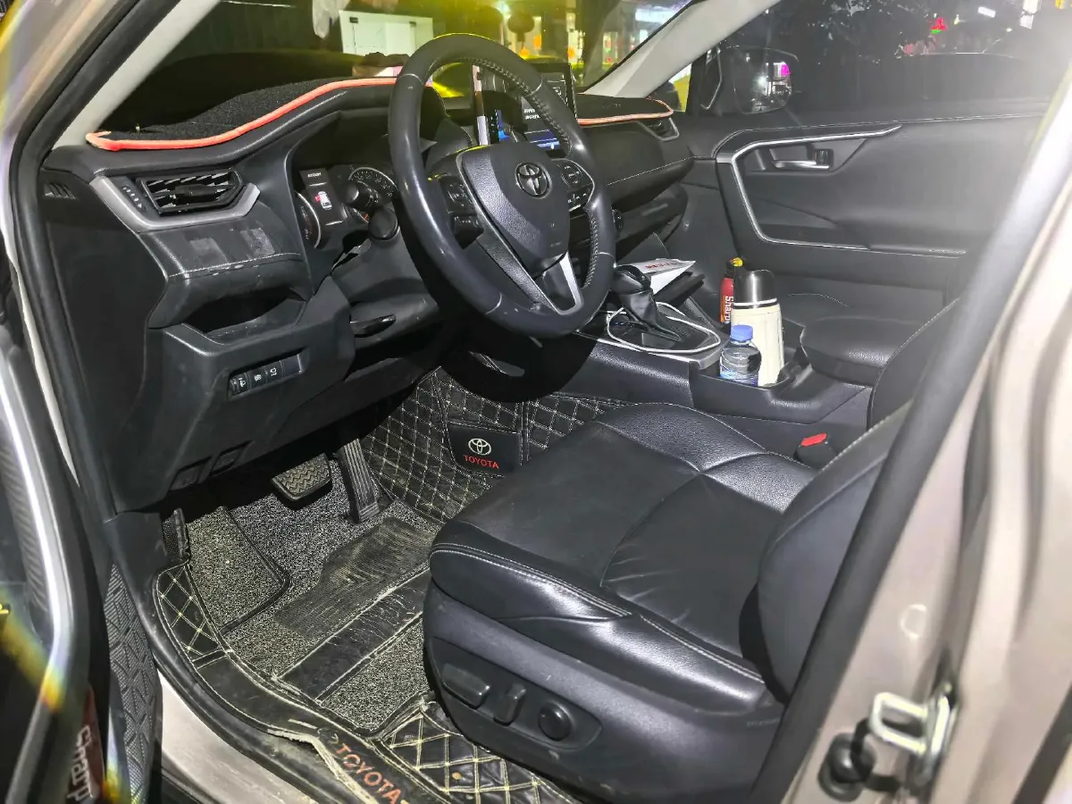 2023 Toyota Wildlander 2.0L 171HP L4 CVT,autocango,china used car exporter,china ev exporter,chinese used car exporter,chinese used ev exporter