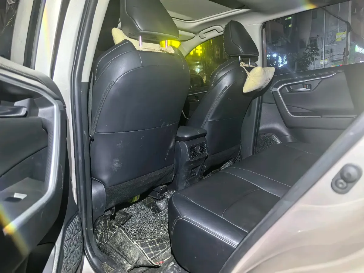 2023 Toyota Wildlander 2.0L 171HP L4 CVT,autocango,china used car exporter,china ev exporter,chinese used car exporter,chinese used ev exporter