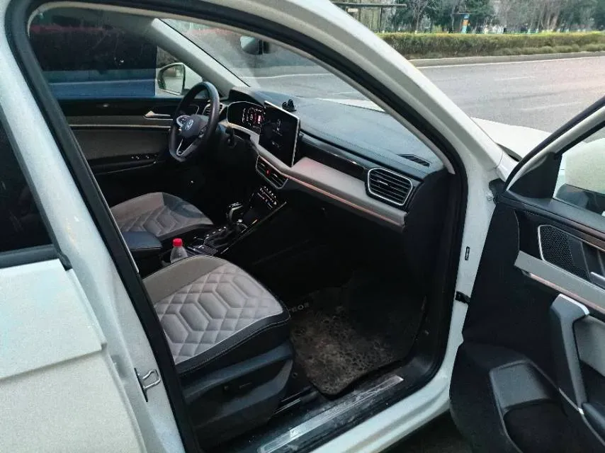 2023 Volkswagen Tayron 2.0T 186HP L4 7DCT,autocango,china used car exporter,china ev exporter,chinese used car exporter,chinese used ev exporter