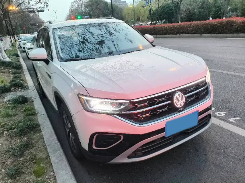 2023 Volkswagen Tayron 2.0T 186HP L4 7DCT,autocango,china used car exporter,china ev exporter,chinese used car exporter,chinese used ev exporter