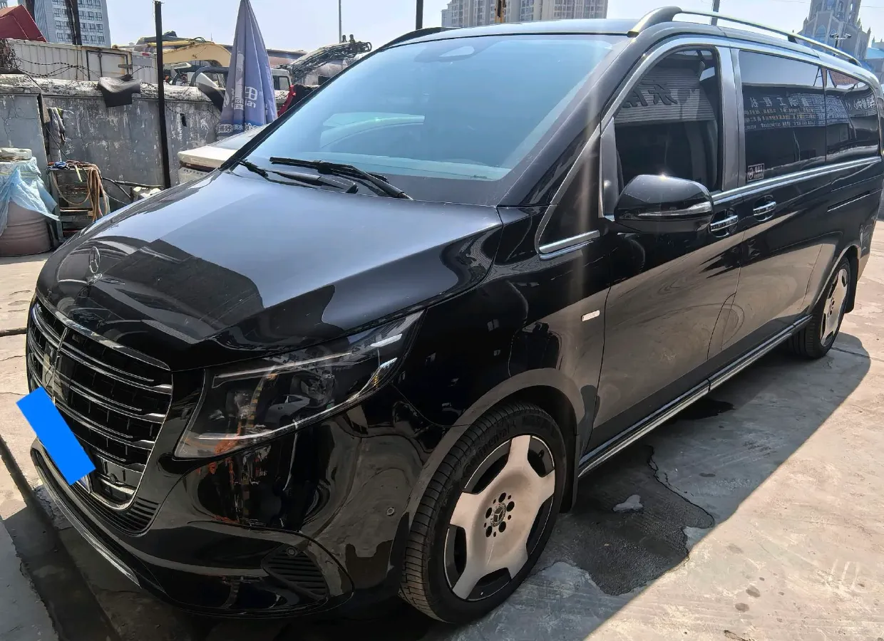 2024 Mercedes-Benz V Class 2.0T 231HP L4 9AT,autocango,china used car exporter,china ev exporter,chinese used car exporter,chinese used ev exporter