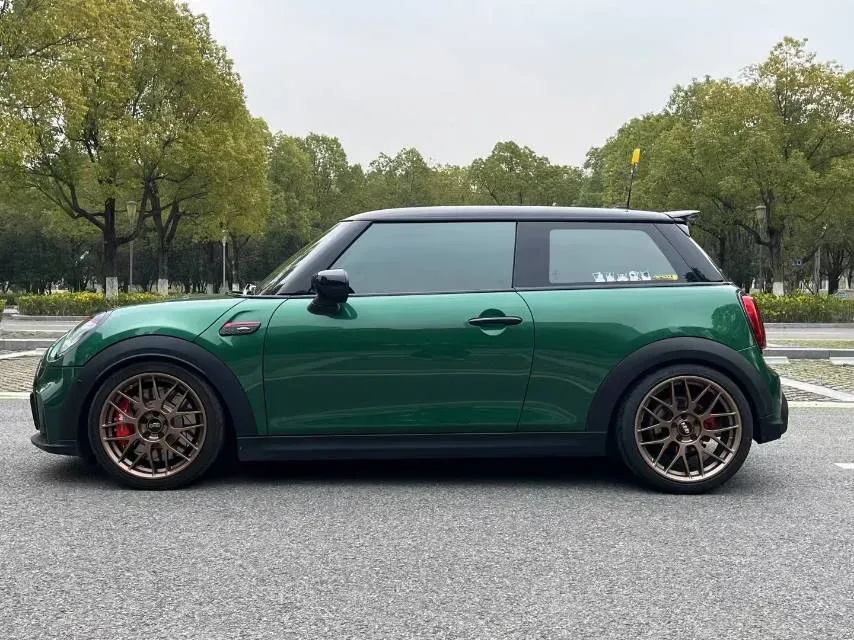 2022 MINI MINI 1.5T 136HP L3 7DCT,autocango,china used car exporter,china ev exporter,chinese used car exporter,chinese used ev exporter