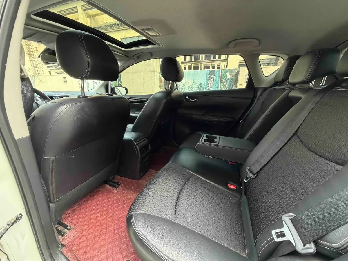 2020 Nissan Tiida 1.6L 126HP L4 CVT,autocango,china used car exporter,china ev exporter,chinese used car exporter,chinese used ev exporter