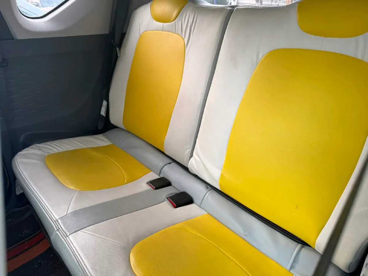 2021 WuLing HongGuang MINI EV BEV 9.3KWH,autocango,china used car exporter,china ev exporter,chinese used car exporter,chinese used ev exporter