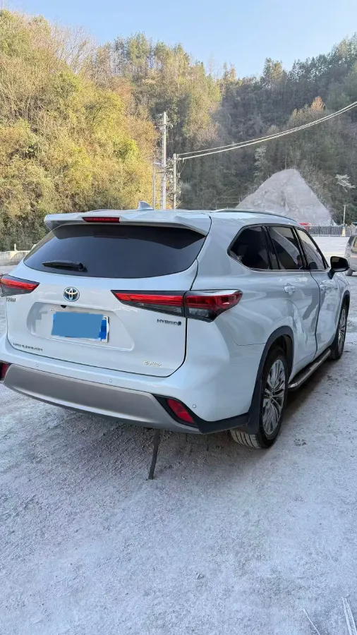 2024 Toyota Highlander 2.5L 189HP L4 E-CVT Hybrid,autocango,china used car exporter,china ev exporter,chinese used car exporter,chinese used ev exporter