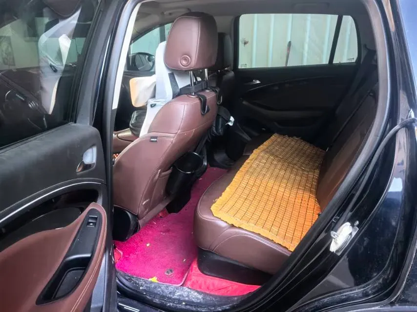 2021 Buick EnvisionPlus 1.5T 169HP L4 7DCT,autocango,china used car exporter,china ev exporter,chinese used car exporter,chinese used ev exporter