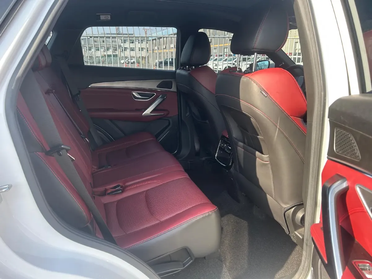 2021 Jetour X70 Plus 1.6T 197HP L4 7DCT,autocango,china used car exporter,china ev exporter,chinese used car exporter,chinese used ev exporter