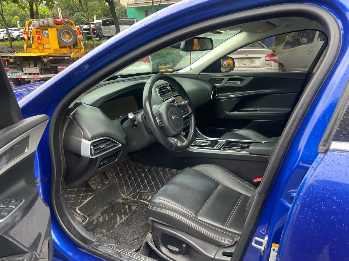 2018 BMW X2 2.0T 192HP L4 7DCT,autocango,china used car exporter,china ev exporter,chinese used car exporter,chinese used ev exporter