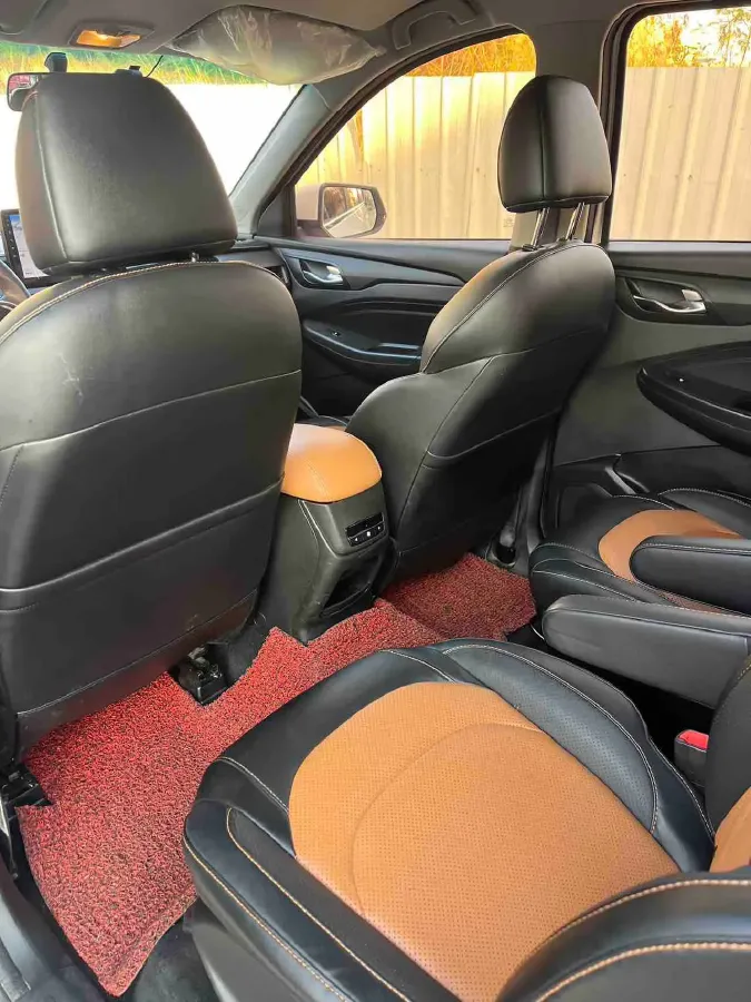 2018 WuLing HongGuang S3 1.5L 112HP L4 6MT,autocango,china used car exporter,china ev exporter,chinese used car exporter,chinese used ev exporter