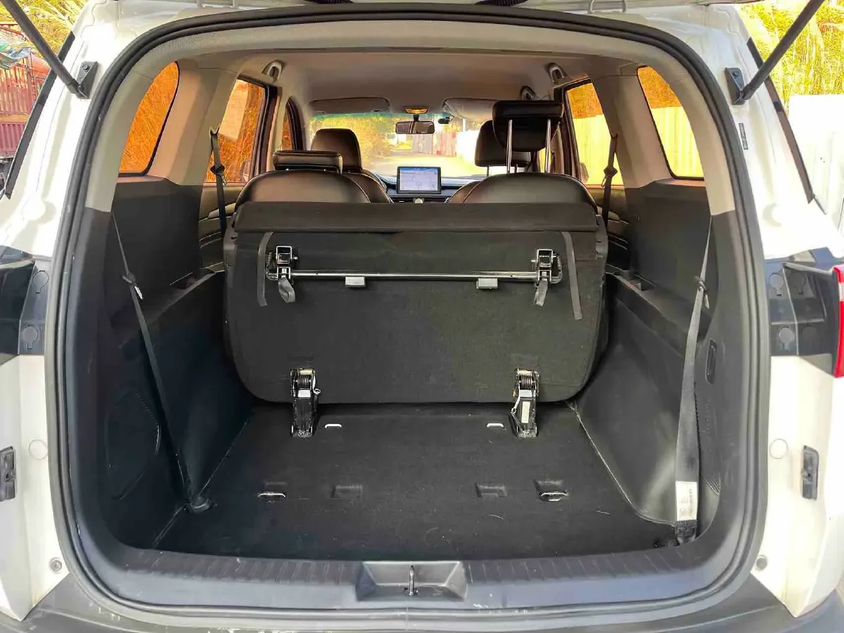 2018 WuLing HongGuang S3 1.5L 112HP L4 6MT,autocango,china used car exporter,china ev exporter,chinese used car exporter,chinese used ev exporter