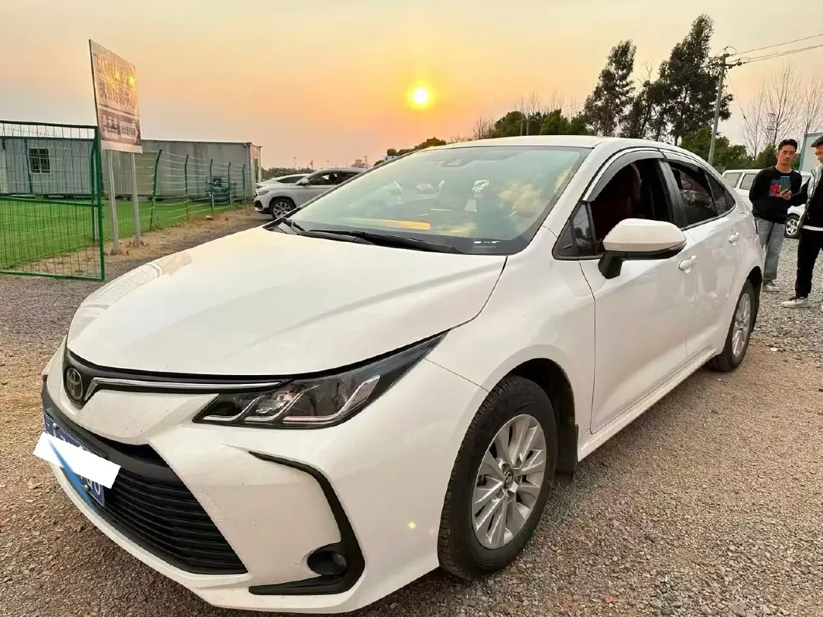 2022 Toyota Corolla 1.2T 116HP L4 CVT,autocango,china used car exporter,china ev exporter,chinese used car exporter,chinese used ev exporter