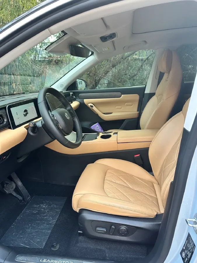 2024 Leapmotor C11 BEV 78.5KWH,autocango,china used car exporter,china ev exporter,chinese used car exporter,chinese used ev exporter