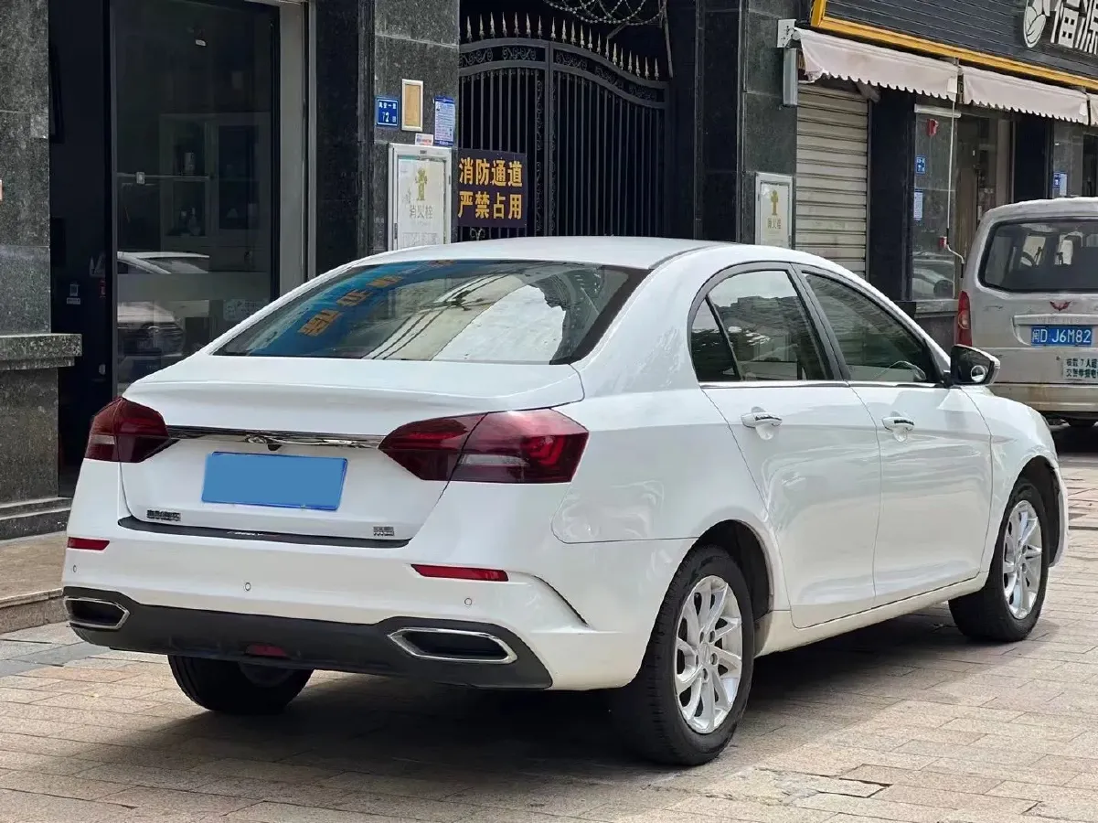 2021 Geely Emgrand 1.5L 109HP L4 CVT,autocango,china used car exporter,china ev exporter,chinese used car exporter,chinese used ev exporter