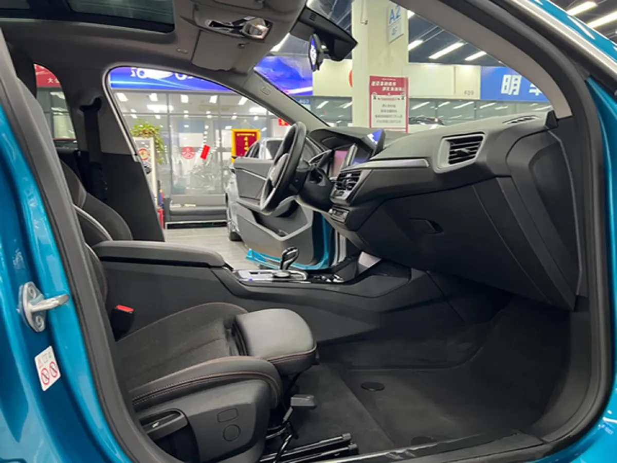 2021 BMW 2 Series 2.0T 192HP L4 7DCT,autocango,china used car exporter,china ev exporter,chinese used car exporter,chinese used ev exporter