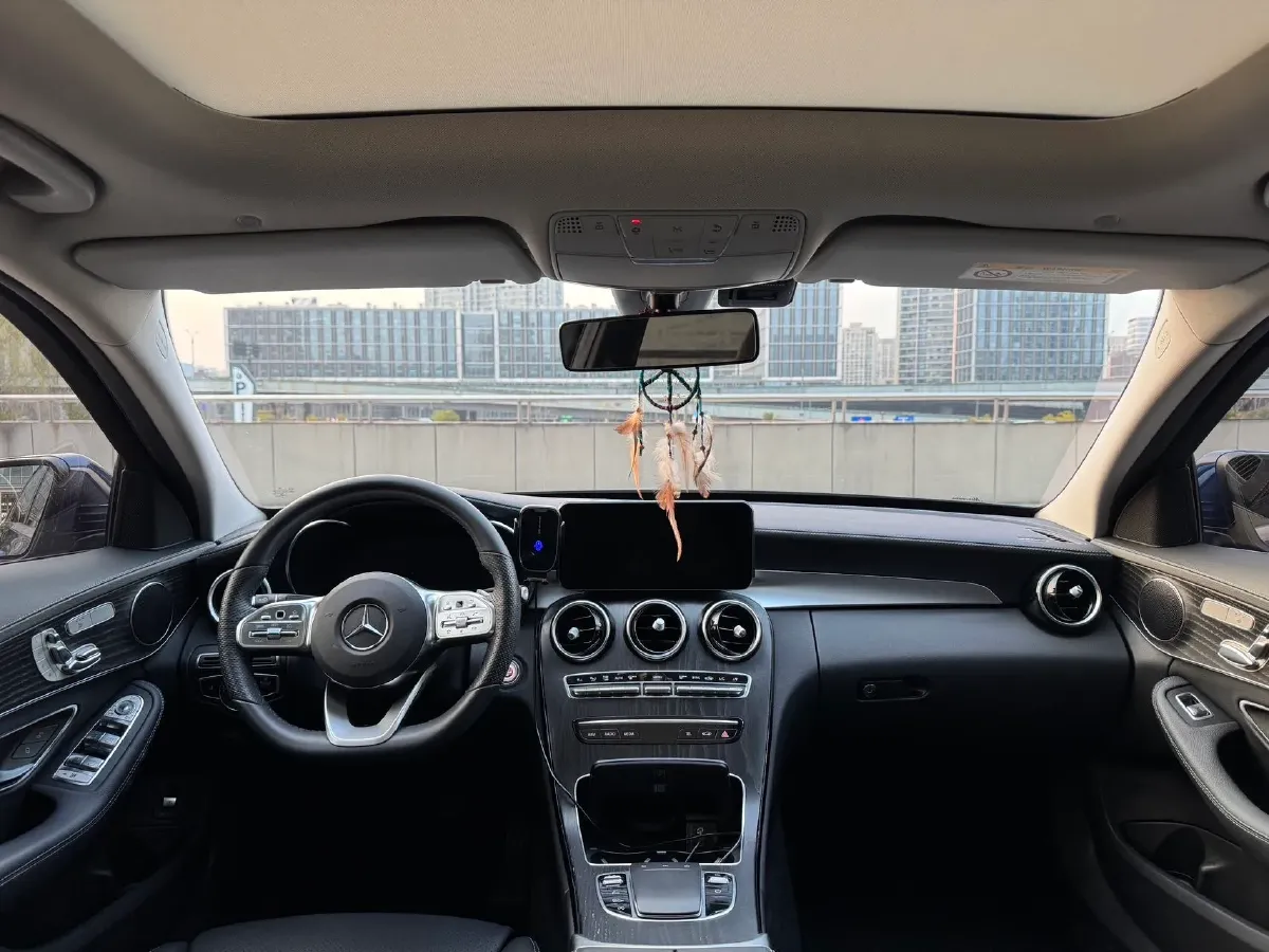 2021 Mercedes-Benz C Class 1.5T 184HP L4 9AT,autocango,china used car exporter,china ev exporter,chinese used car exporter,chinese used ev exporter