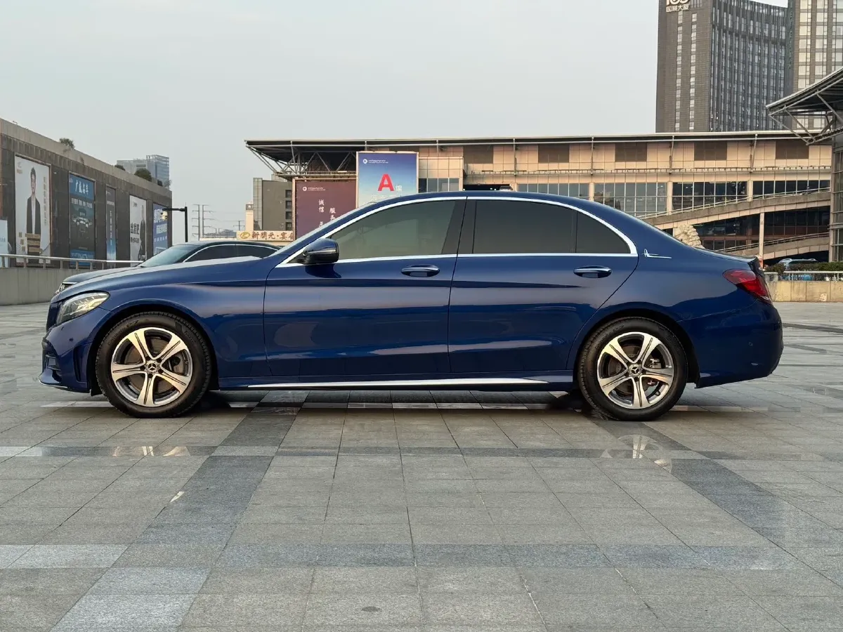2021 Mercedes-Benz C Class 1.5T 184HP L4 9AT,autocango,china used car exporter,china ev exporter,chinese used car exporter,chinese used ev exporter